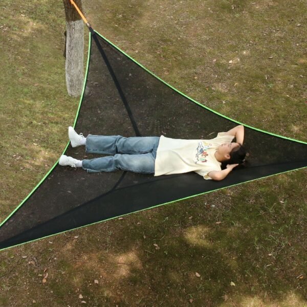 Triangle hammock